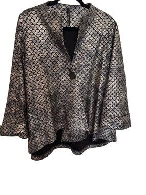 IC By Connie K Black Silver metallic High-Low  Jacket size 1x plus womens